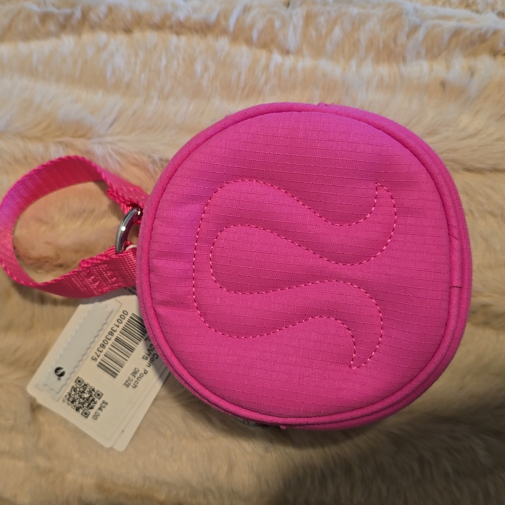 RARE lululemon logo coin pouch